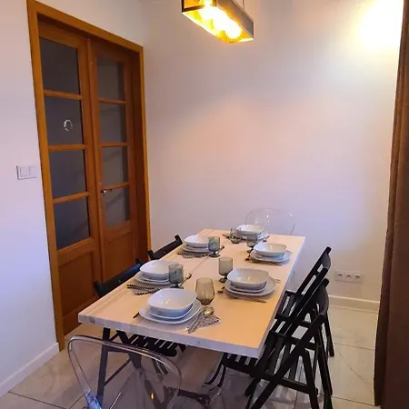 Apartment Versatile Apartment-unique Design Free Parking