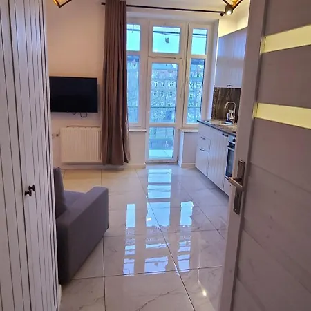 Versatile Apartment-unique Design Apartment